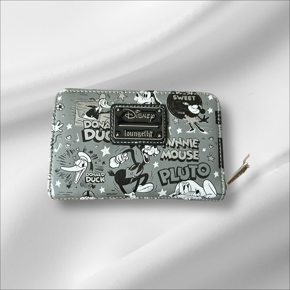 Disney Loungefly Wallet NWT